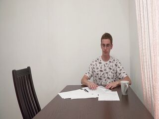 Mature MILF Ass Bandits